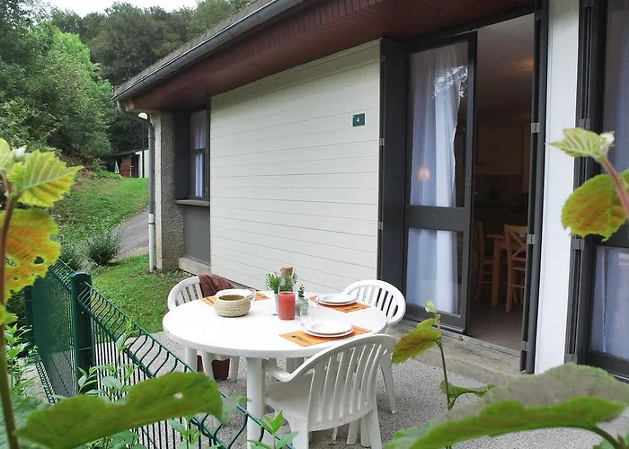 Village de vacances Vvf Villages   Les Lacs Du Cantal   Champs-sur-tarentaine 3*